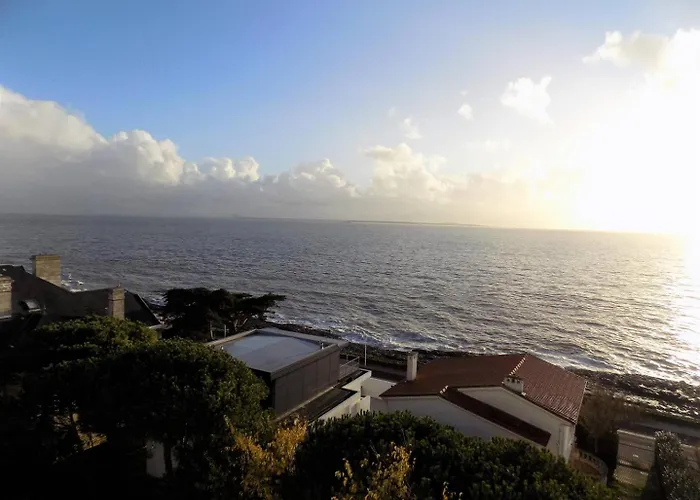 - Pleine Vue Pour Cet Classé 2 étoiles - Les Tamaris Appartement Royan