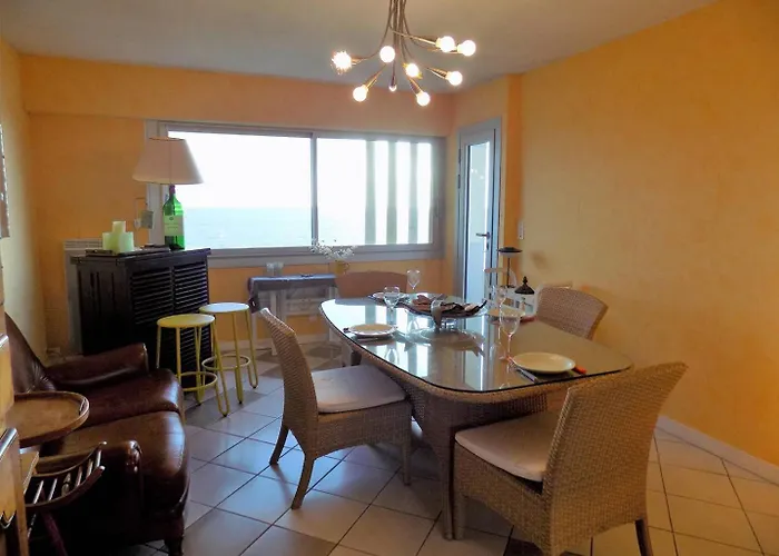 Apartamento - Pleine Vue Pour Cet Classé 2 étoiles - Les Tamaris Royan